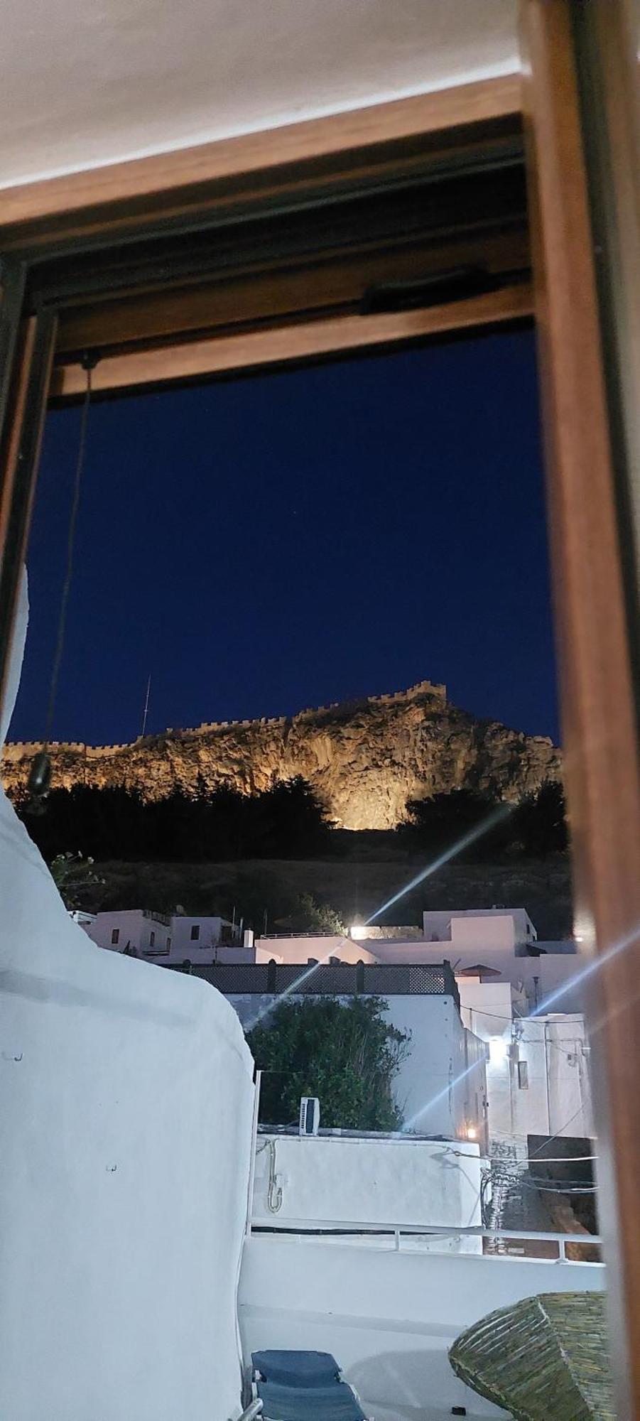 Lindos Alley Buitenkant foto